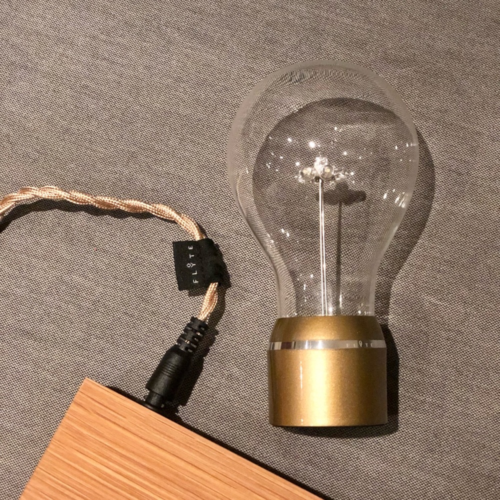 Flyte Royal Levitating Lamp